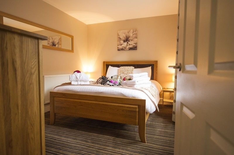 Chester Apartments Bagian luar foto